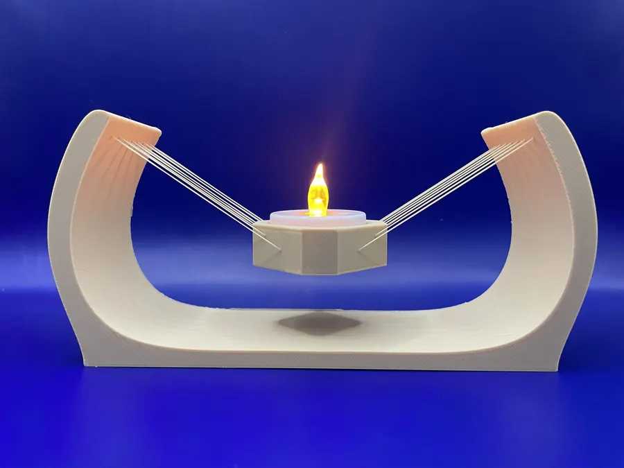 Lampe / bougie suspendue moderne, illusion flottante, design épuré en 3D.