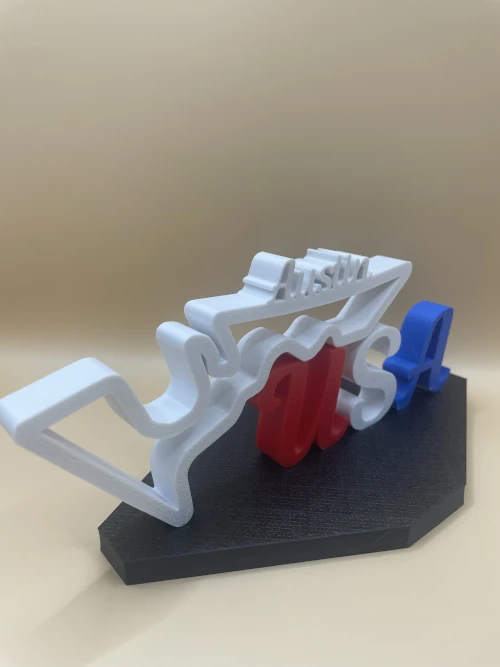 Sculpture décorative imprimée en 3D représentant le tracé du circuit de Austin (COTA), socle avec les couleurs USA.