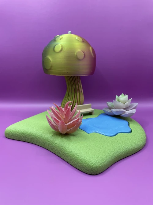 Scène miniature lumineuse avec grand champignon, petit bassin et plantes décoratives, style jardin enchanté.
