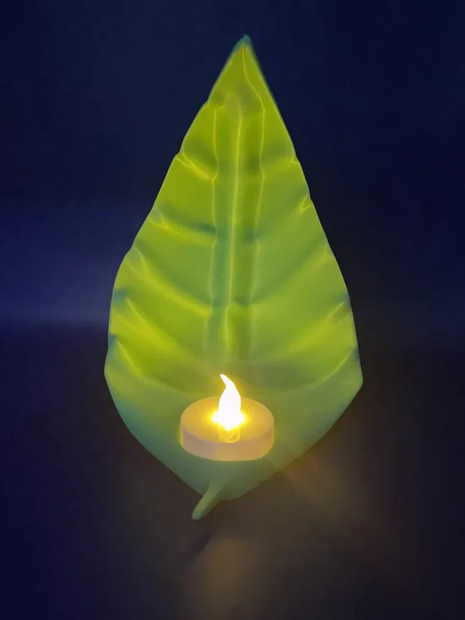 Mise en scène de Feuilles porte-bougies