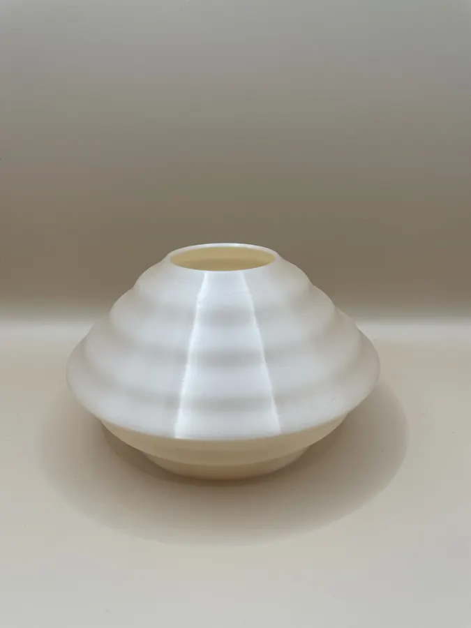 Mise en scène de Pot ondulé moderne