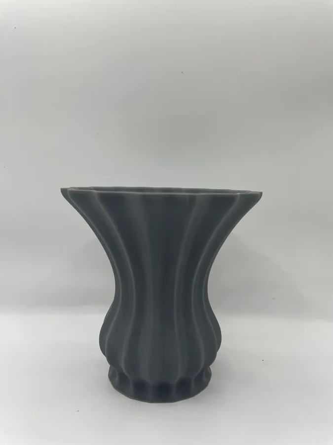 Mise en scène de Vase ondulé